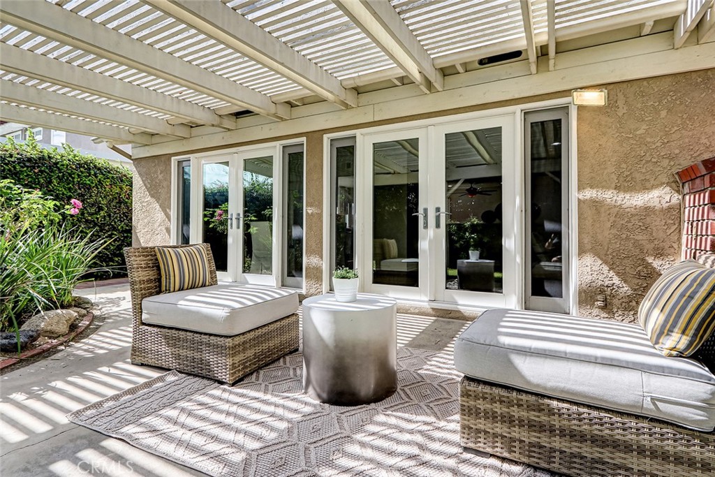 5872 Karen Property Photo 34