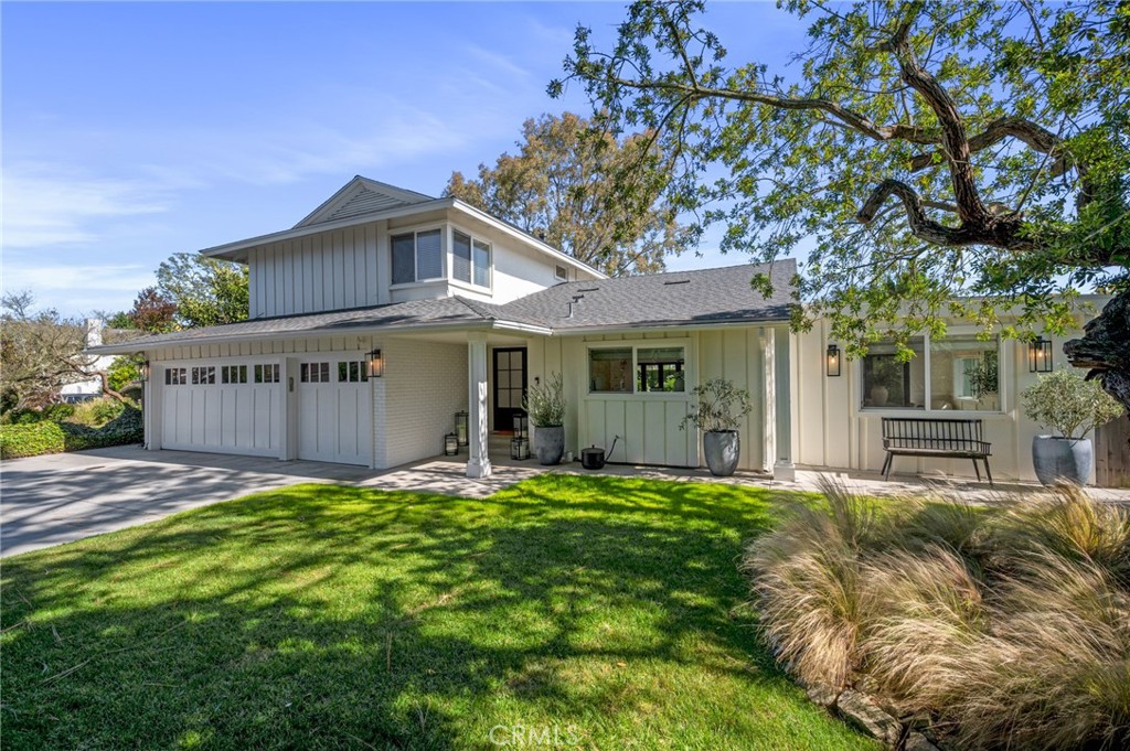 6128 Queenridge Property Photo 1