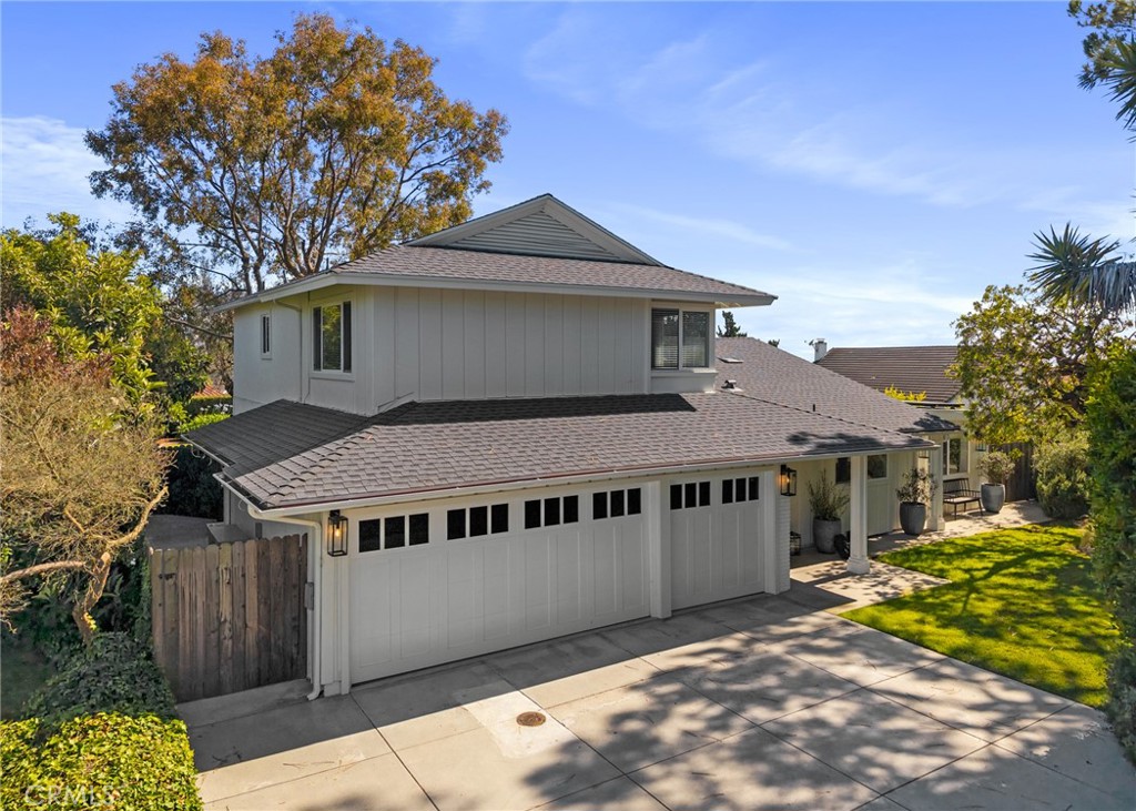 6128 Queenridge Property Photo 4