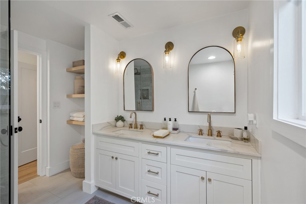 6128 Queenridge Property Photo 46