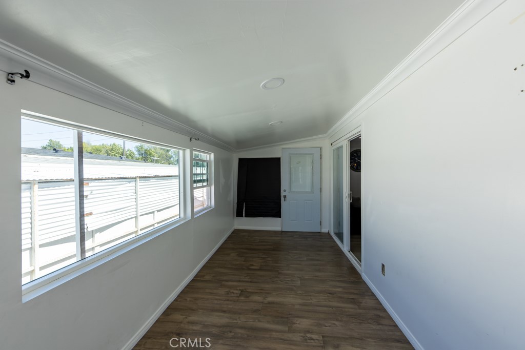 2601 E Victoria 501 Property Photo 17