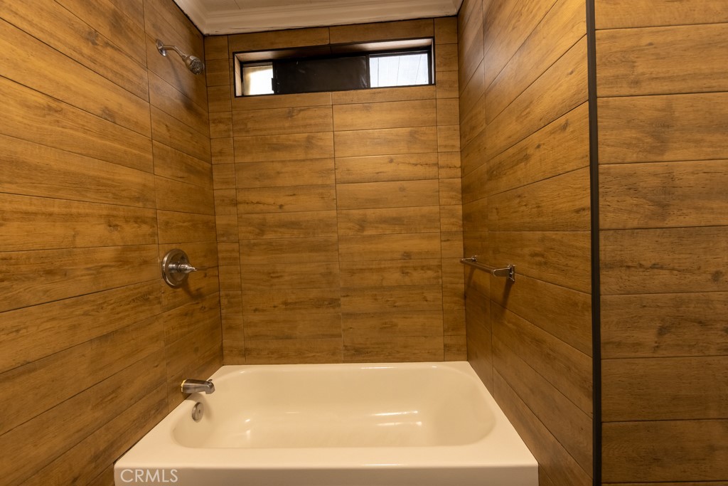 2601 E Victoria 501 Property Photo 26
