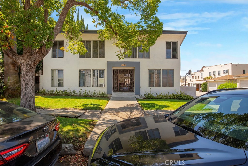 1117 S Spaulding Property Photo 4