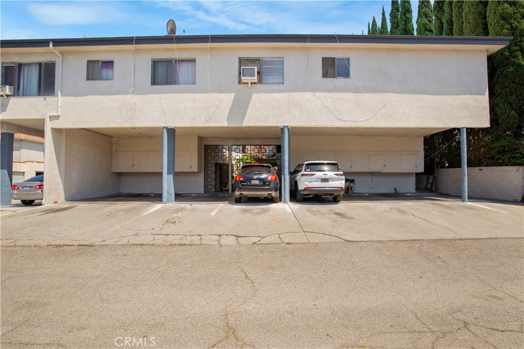 1117 S Spaulding Property Photo 7