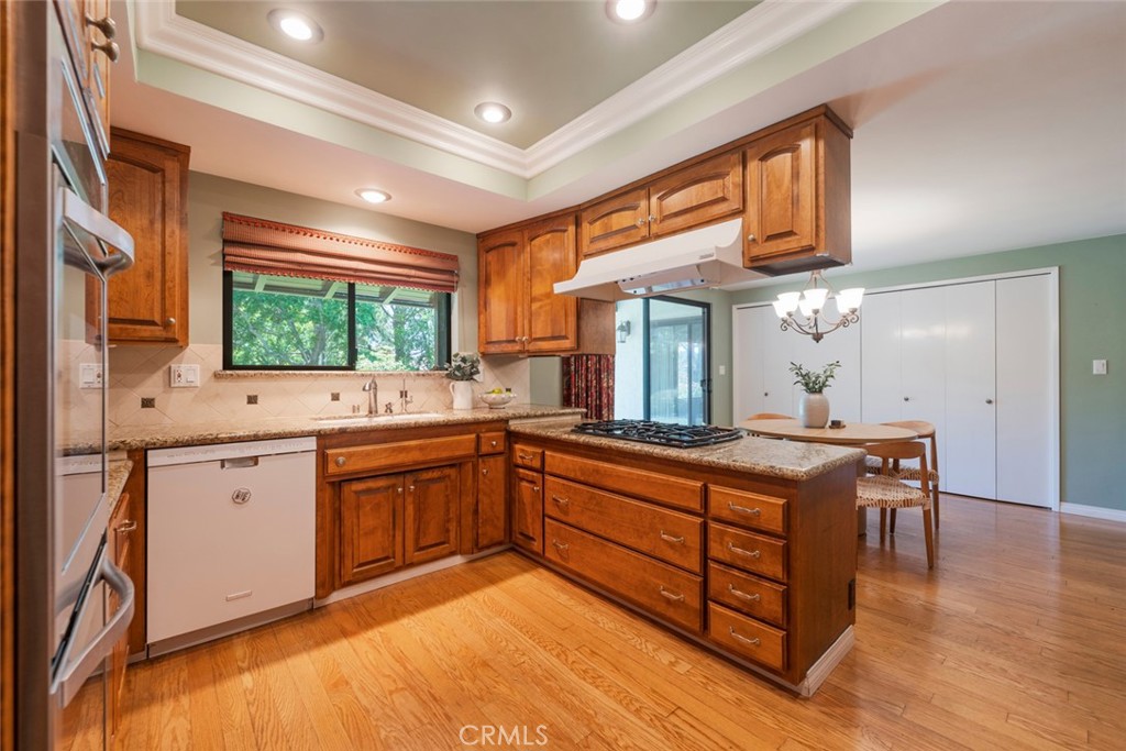 2896 Via Victoria Property Photo 9