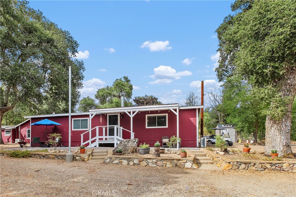 34825 Highway 79 Property Photo 14