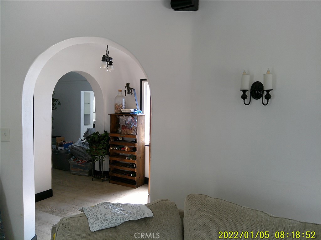 1456 W 89th Property Photo 5