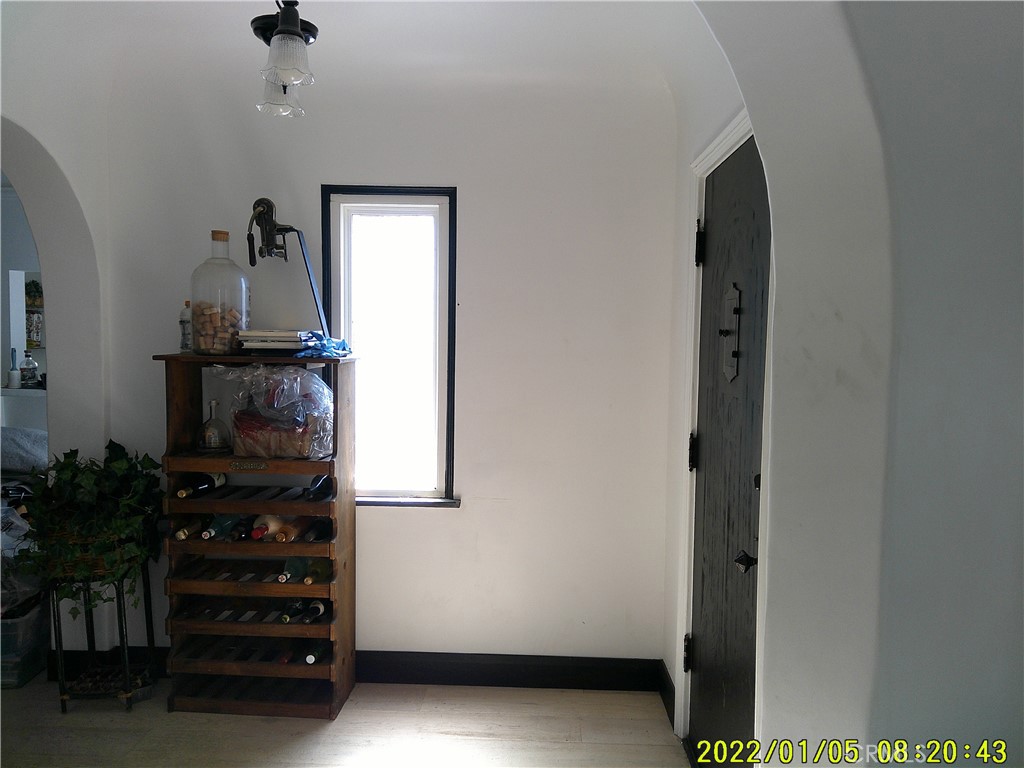 1456 W 89th Property Photo 7