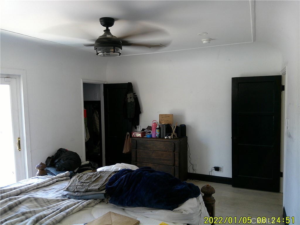1456 W 89th Property Photo 21