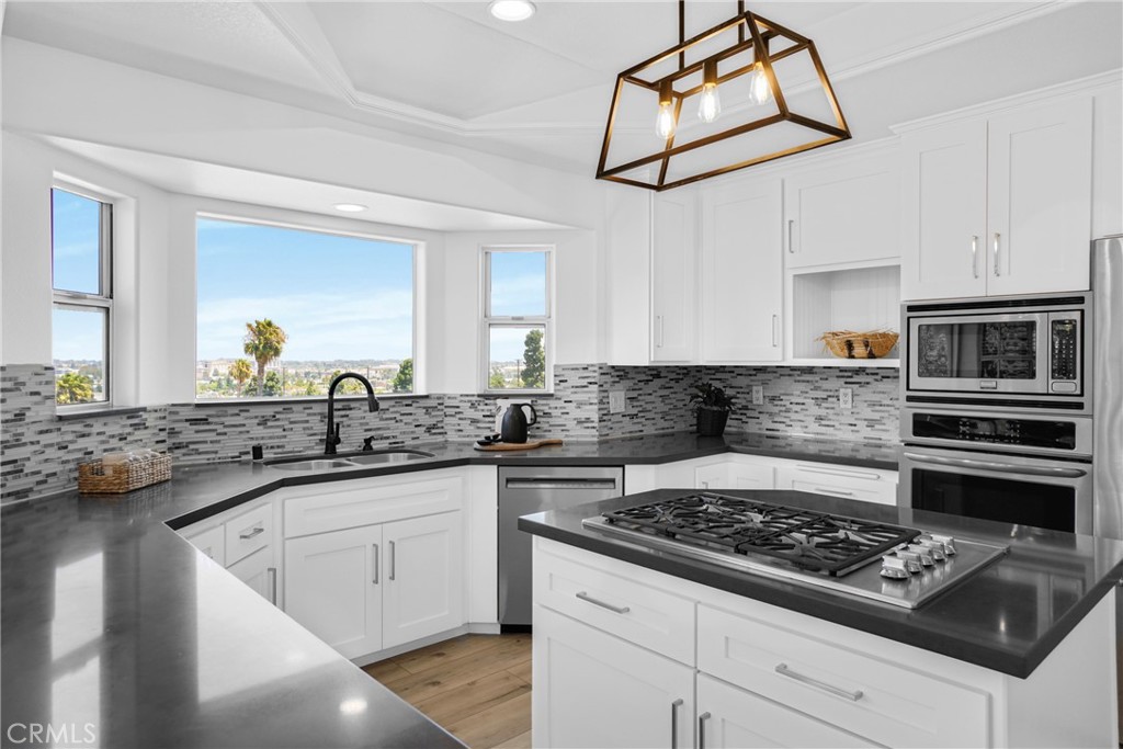 24643 Via Valmonte Property Photo 37