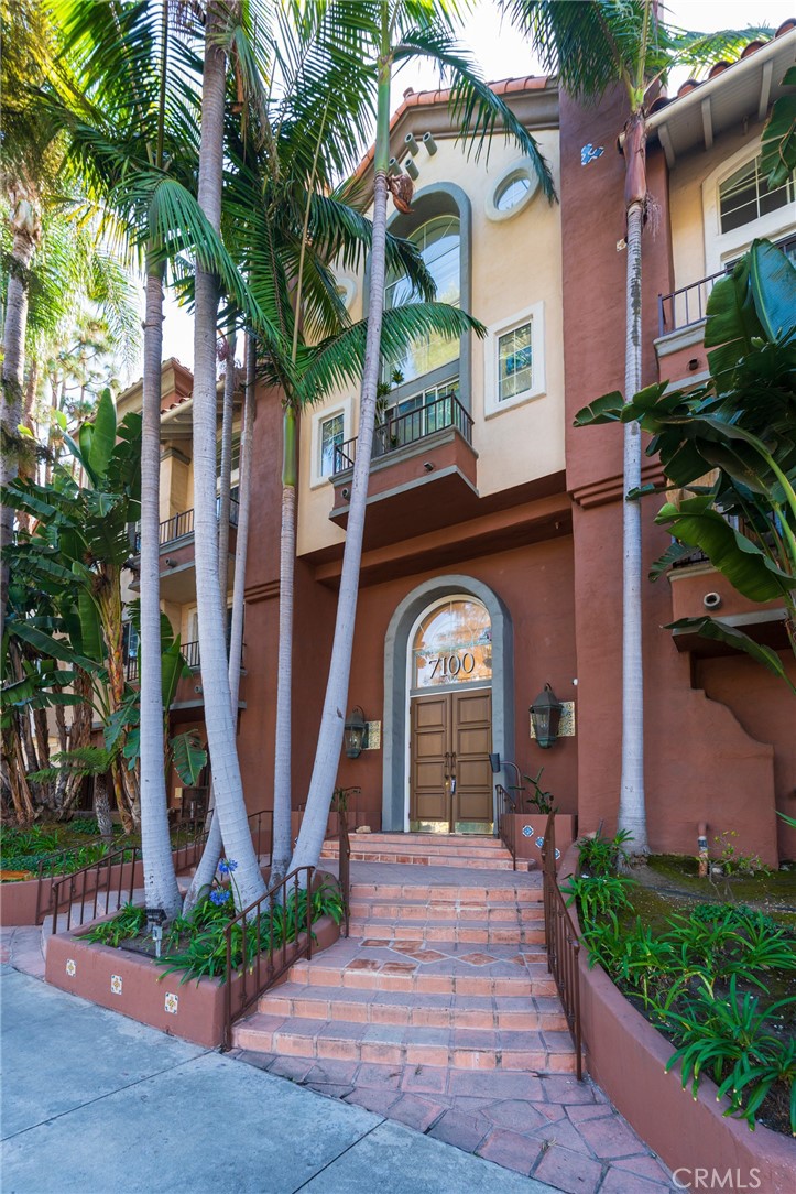 7100 La Tijera Boulevard D101 Property Photo 2