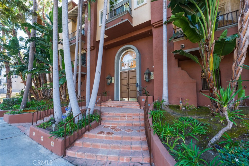 7100 La Tijera Boulevard D101 Property Photo 3