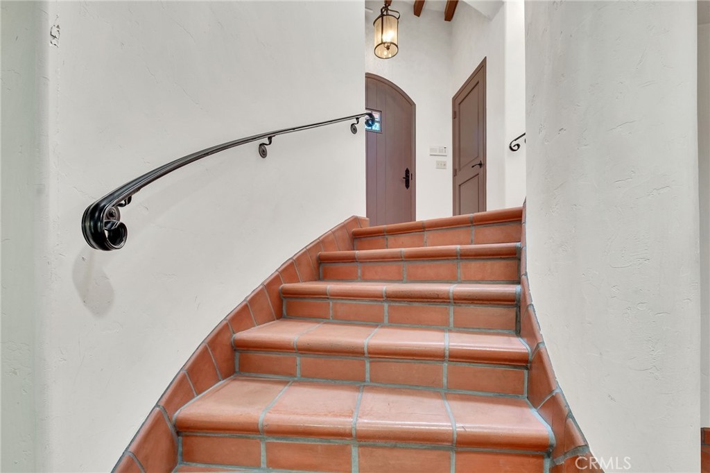 1345 Indiana Property Photo 15