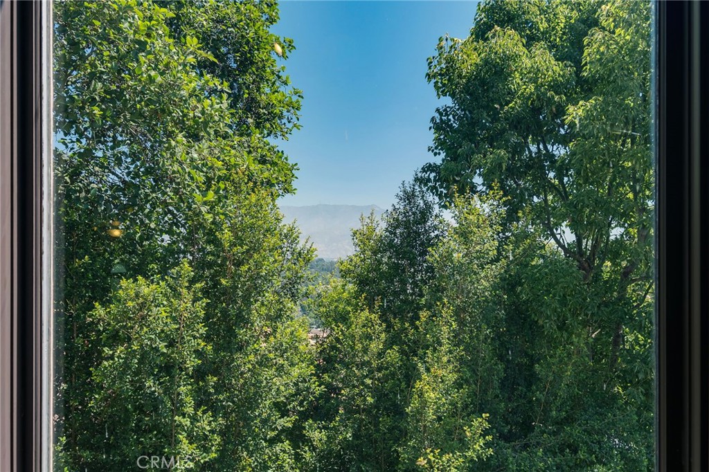 1345 Indiana Property Photo 52