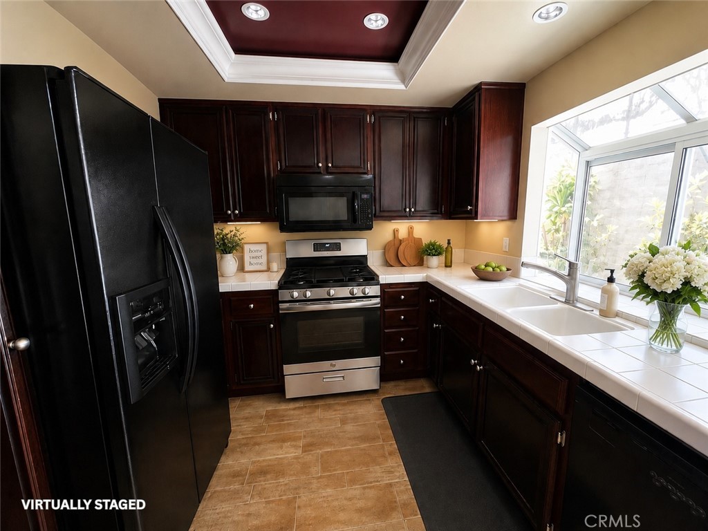 16121 Olivemill Property Photo 11