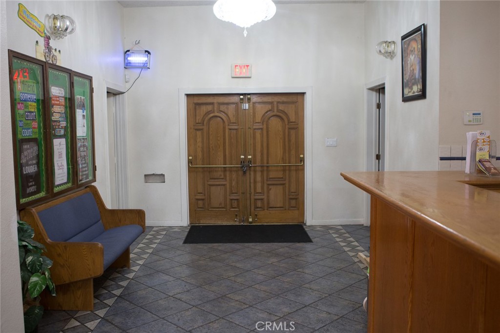1226 W Compton Property Photo 15