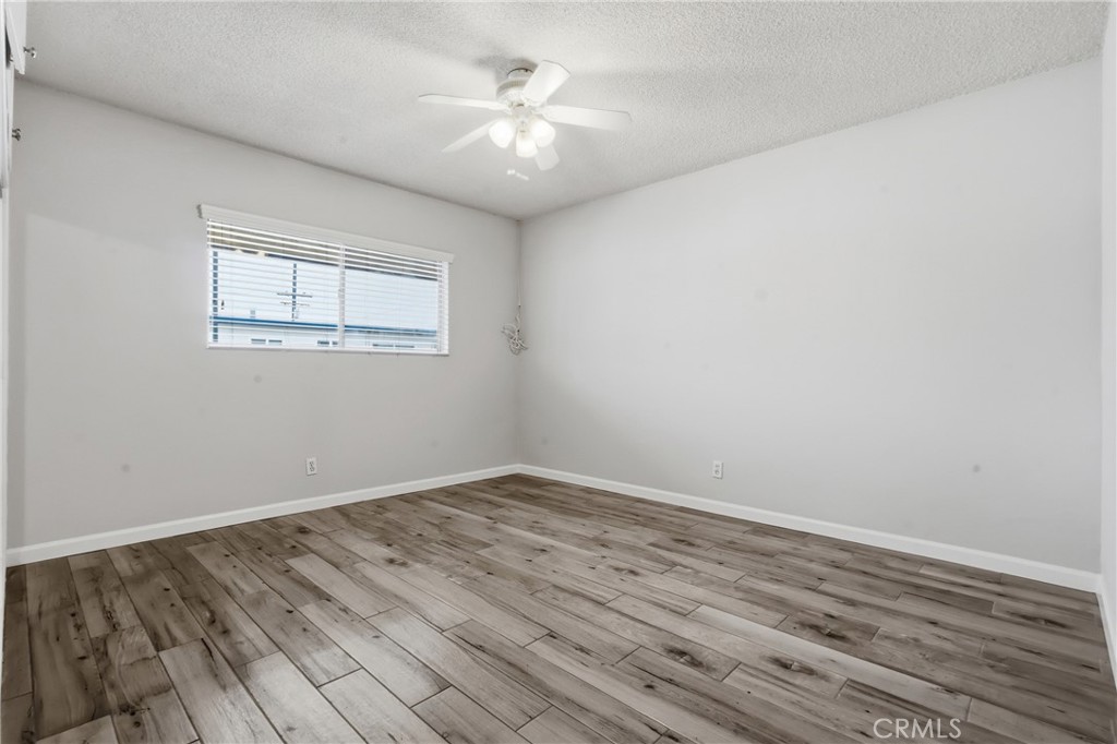 2311 Vanderbilt Ln. Property Photo 23