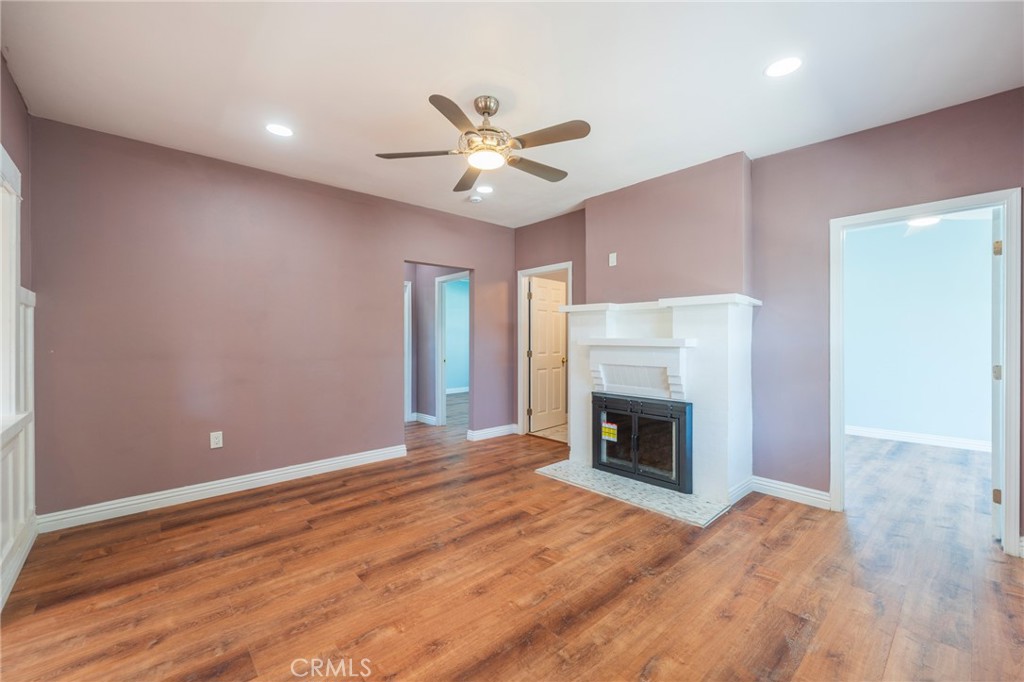 2041 W 29th Place Property Photo 10