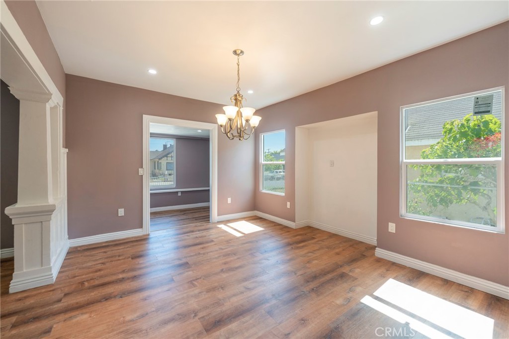 2041 W 29th Place Property Photo 14