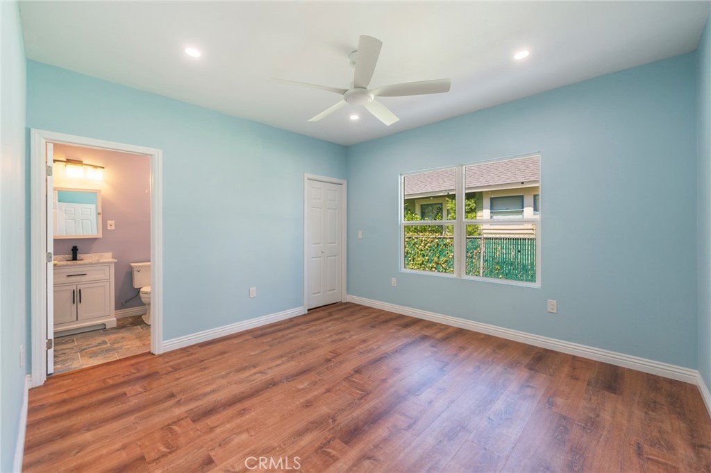 2041 W 29th Place Property Photo 22