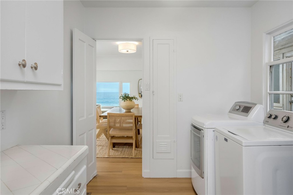 1016 The Strand Property Photo 29
