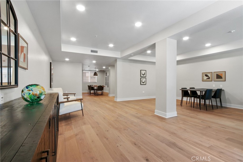 927 Deep Valley Drive 206 Property Photo 17