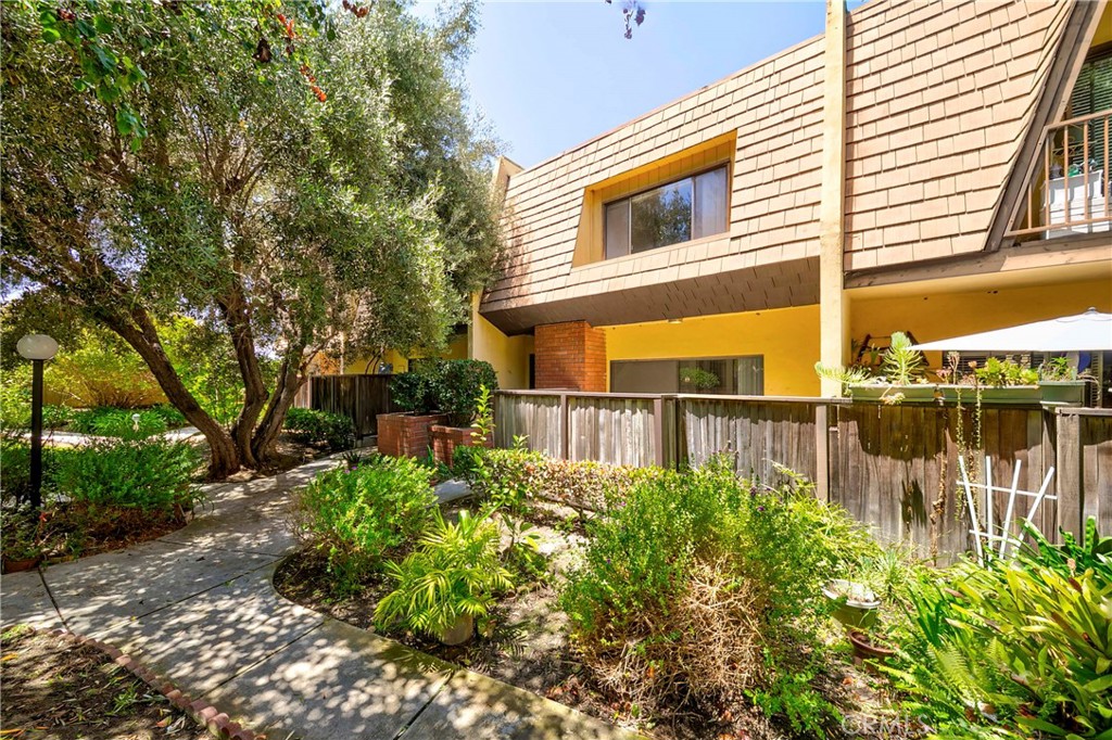 3467 171st Property Photo 3