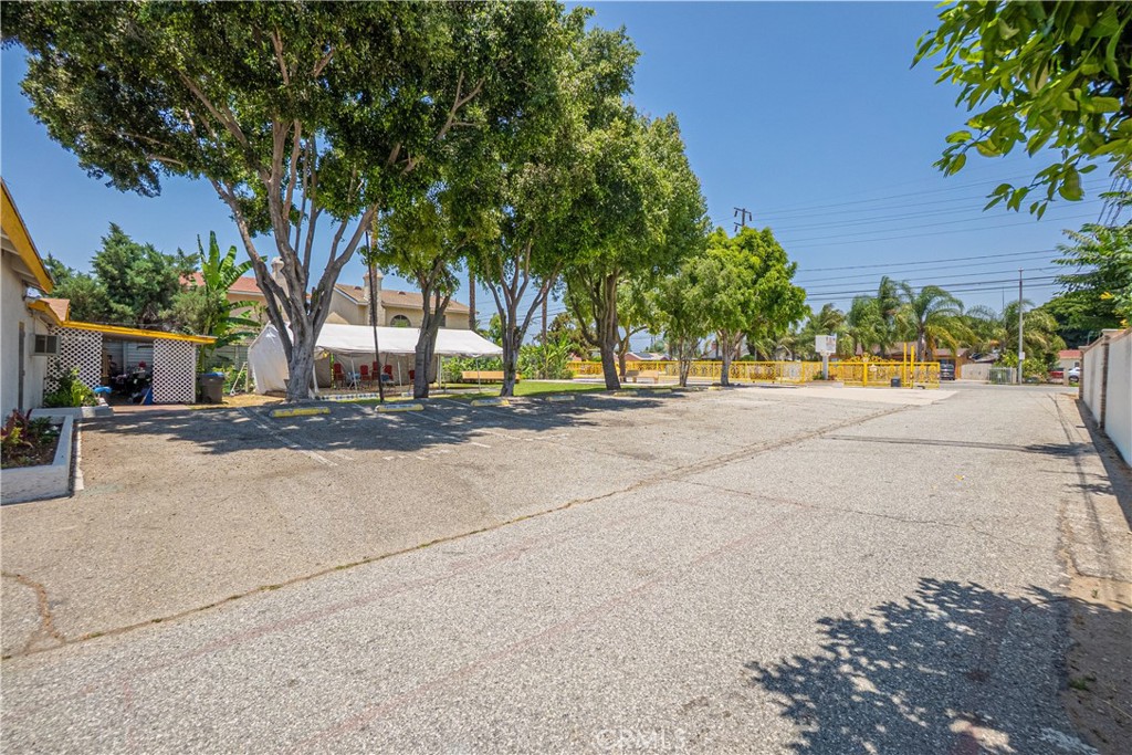 13212 Francisquito Property Photo 6