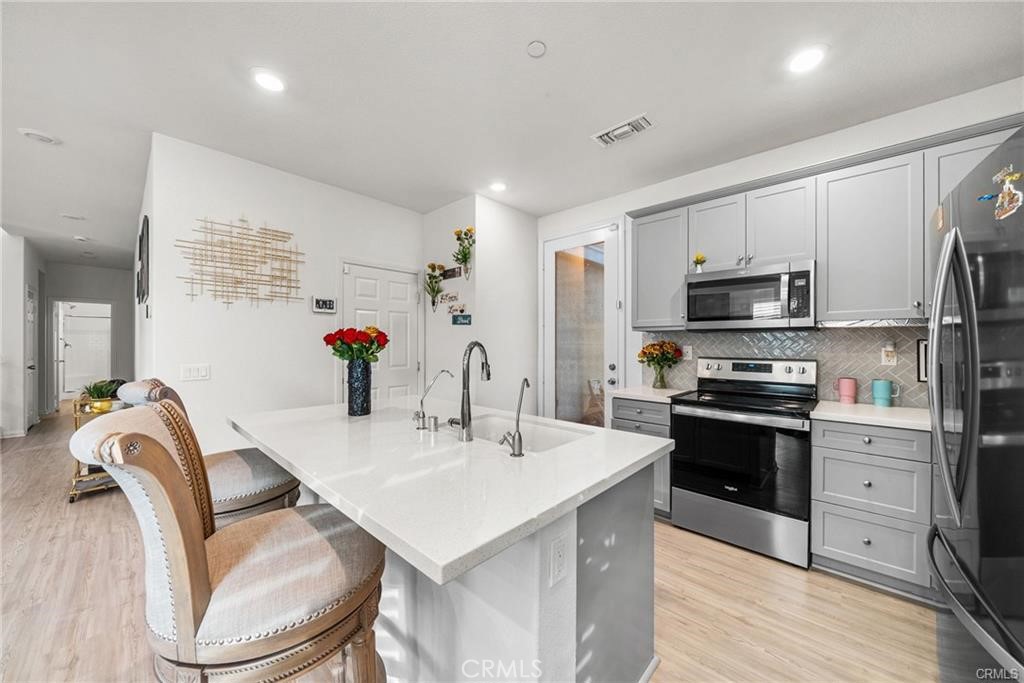 16057 Tanzinite Lane Property Photo 8