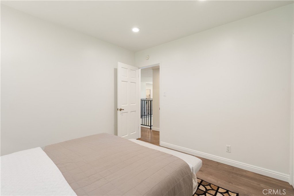 29411 N Enrose Property Photo 37