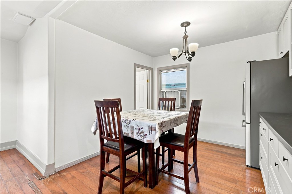 233 E Louise Street Property Photo 11
