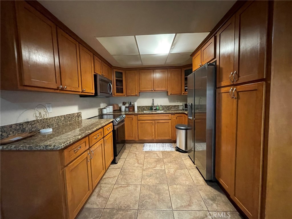 3500 W Manchester Boulevard 195 Property Photo 10