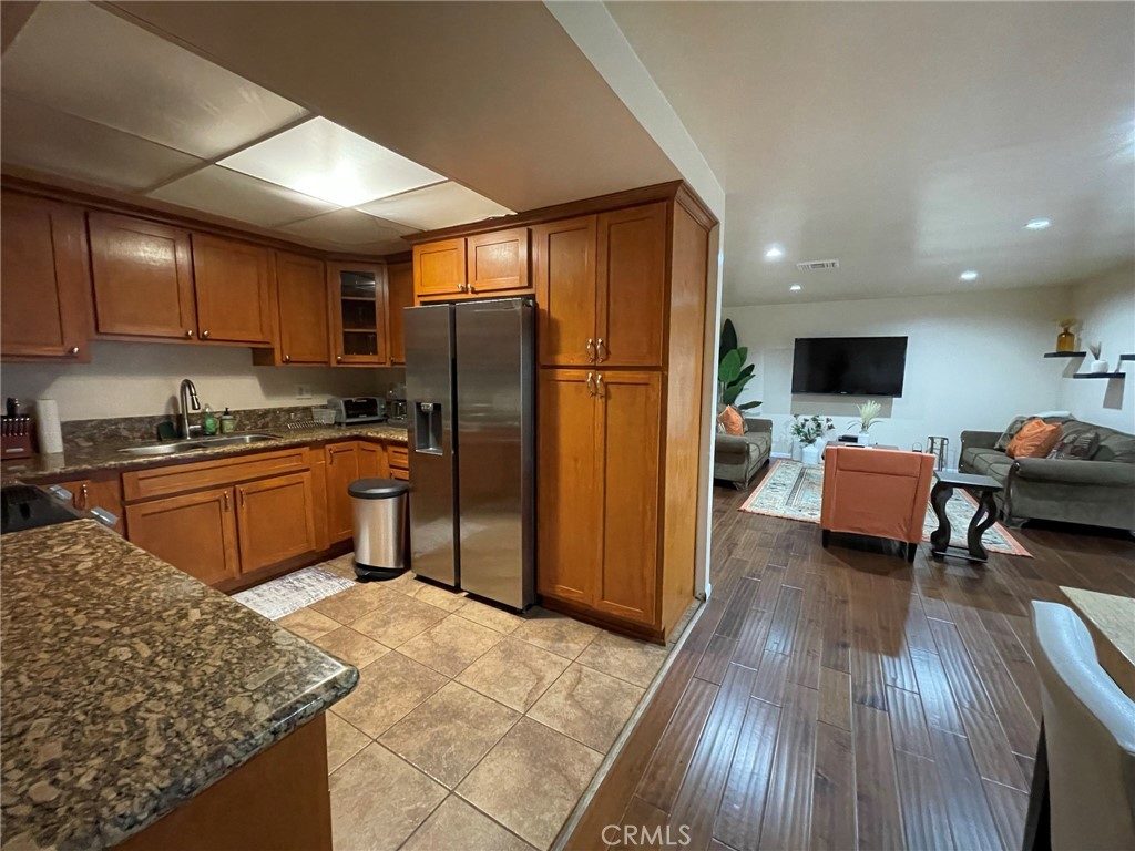 3500 W Manchester Boulevard 195 Property Photo 12