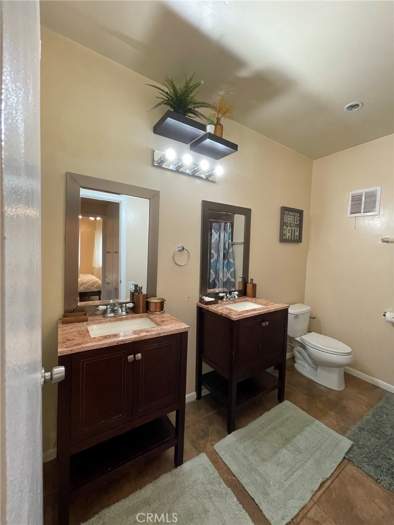 3500 W Manchester Boulevard 195 Property Photo 21
