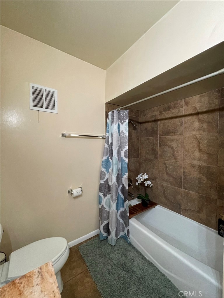 3500 W Manchester Boulevard 195 Property Photo 23