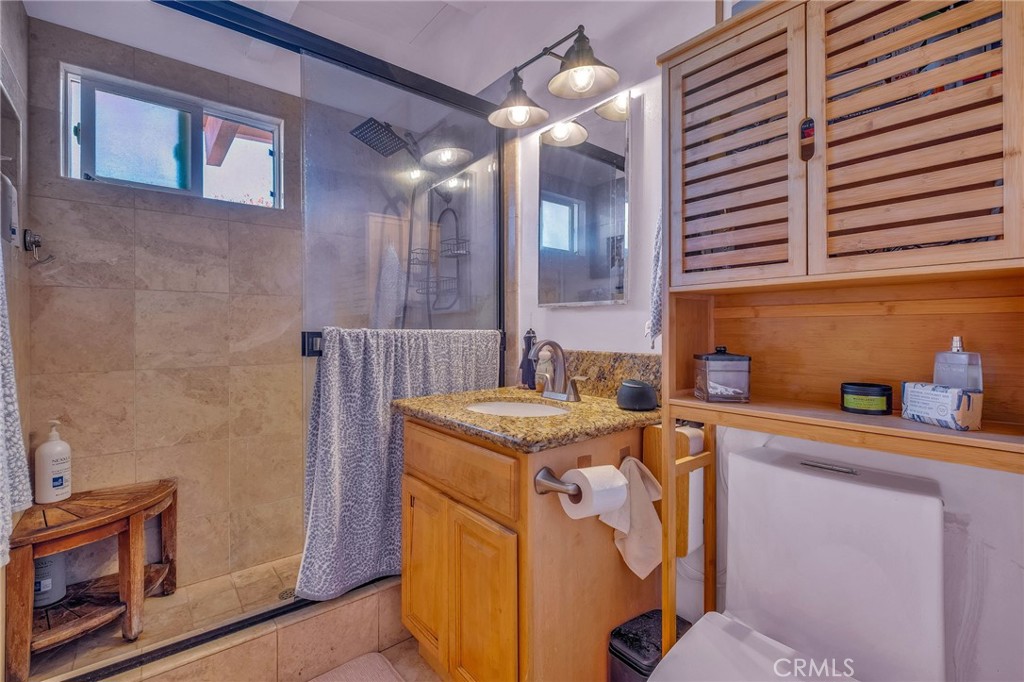 123 22nd Property Photo 17