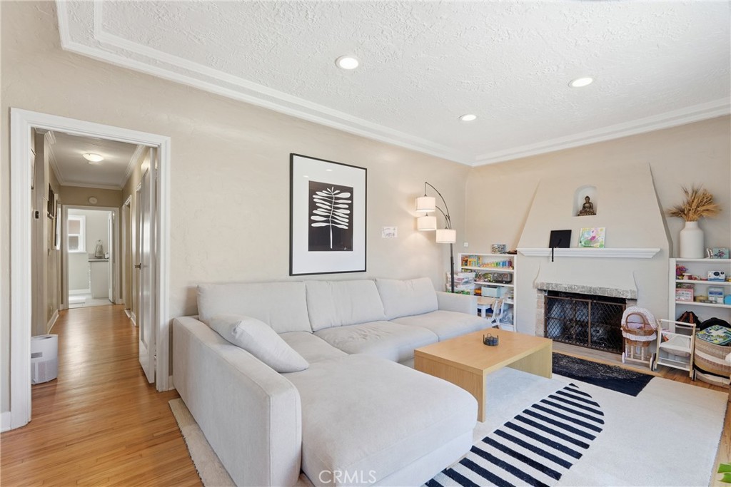 1224 24th Property Photo 4