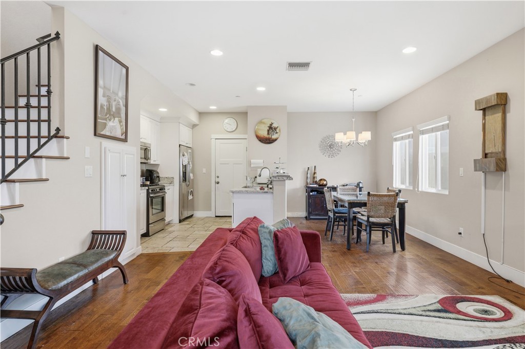 2317 Apple Property Photo 9