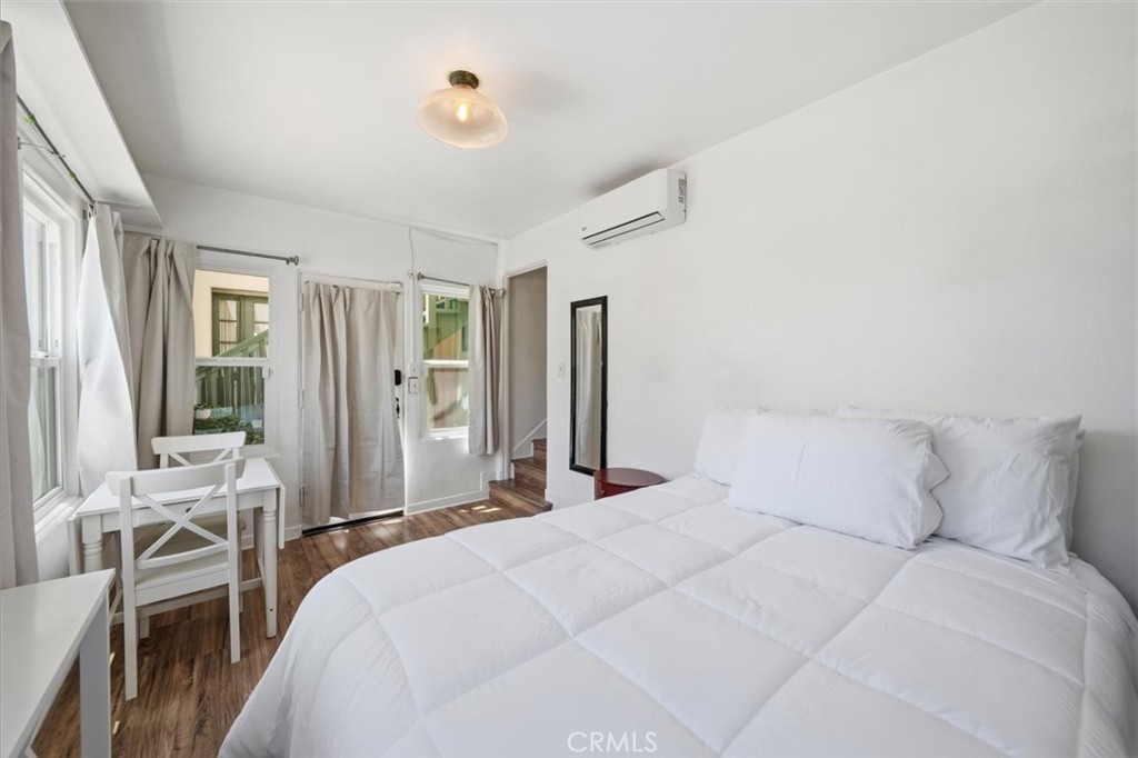 1602 The Strand (entire Property) Property Photo 60
