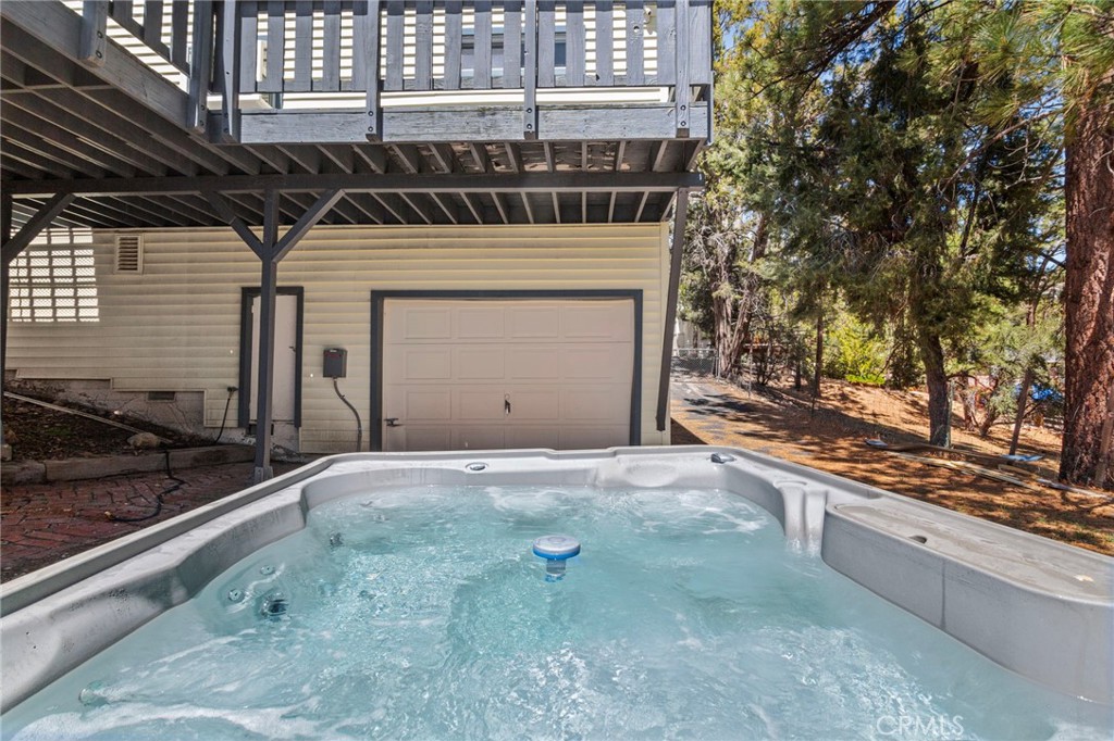 366 Curly Property Photo 25