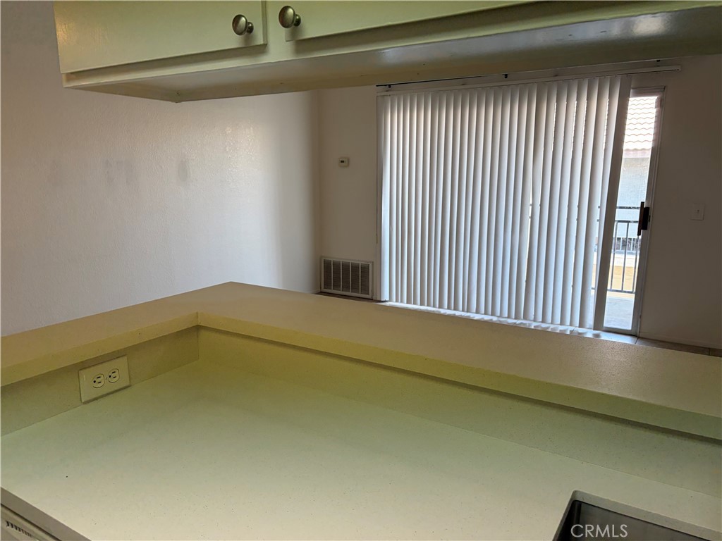 74549 Sagebrush Drive Property Photo 4