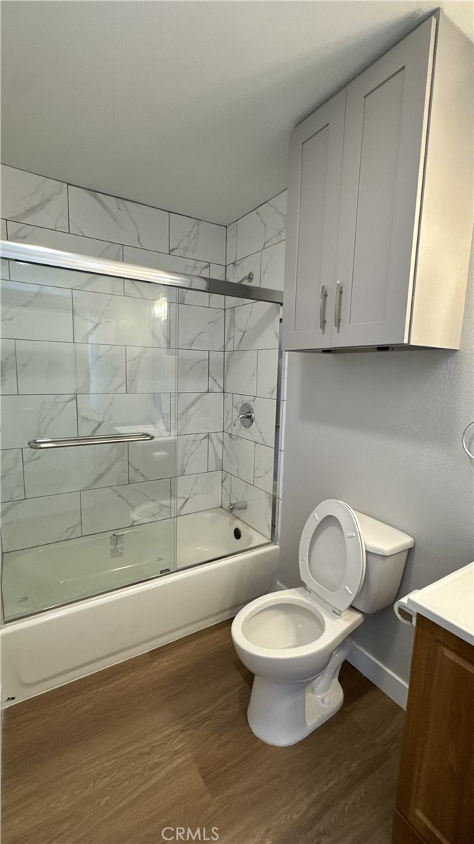 8903 Baring Cross Property Photo 7