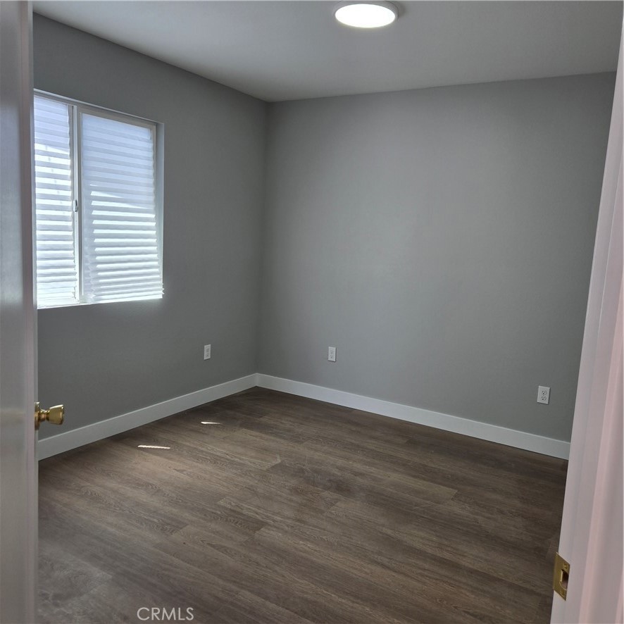 8903 Baring Cross Property Photo 9