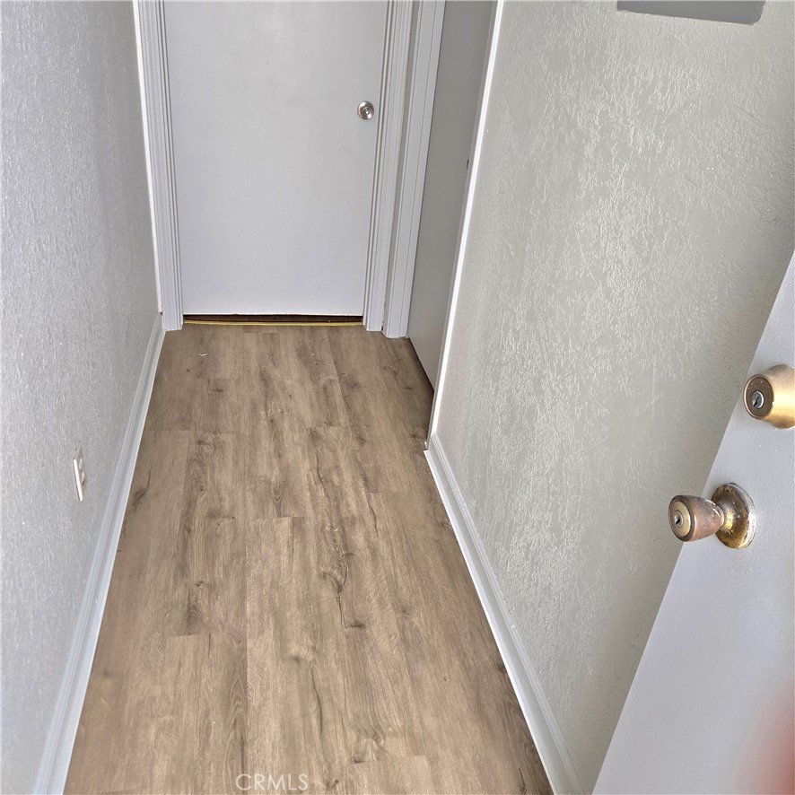8903 Baring Cross Property Photo 17