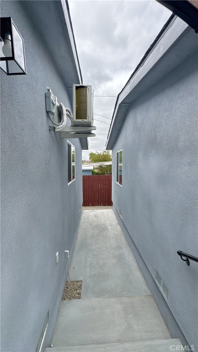 8903 Baring Cross Property Photo 22
