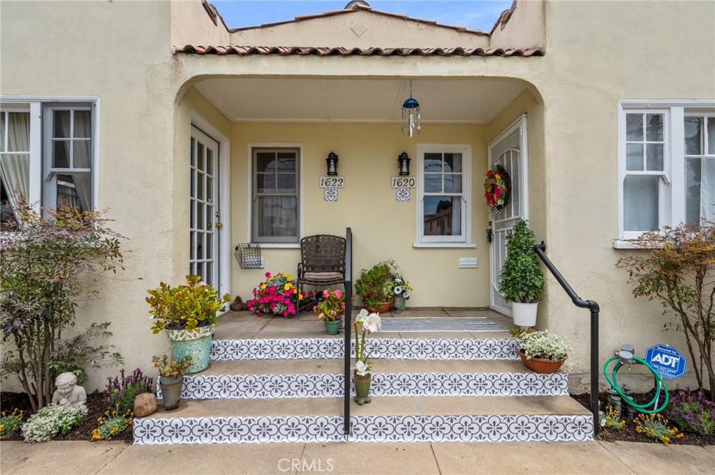 1620 California Property Photo 1