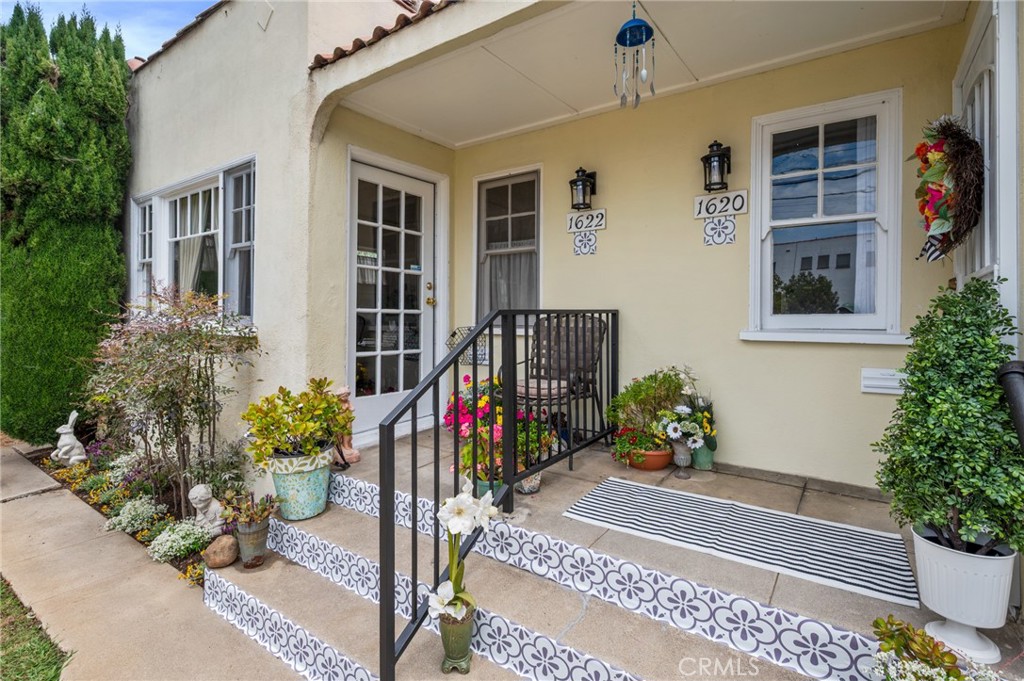 1620 California Property Photo 4