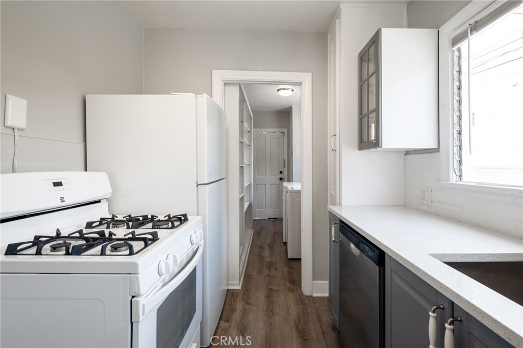 1620 California Property Photo 17