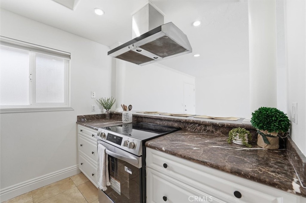 15 15th Street 14 Property Photo 8