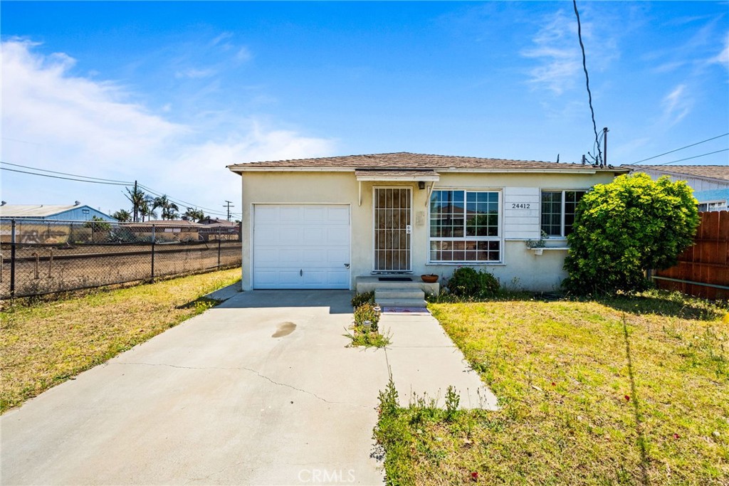 24412 Broad Property Photo 1